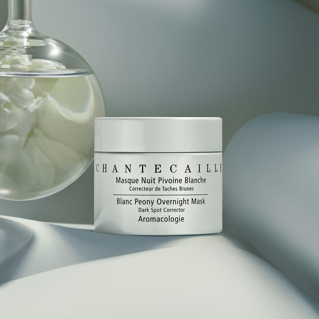 <p><strong>NEW </strong>| 雪牡丹臻白透亮晚間面膜</p>